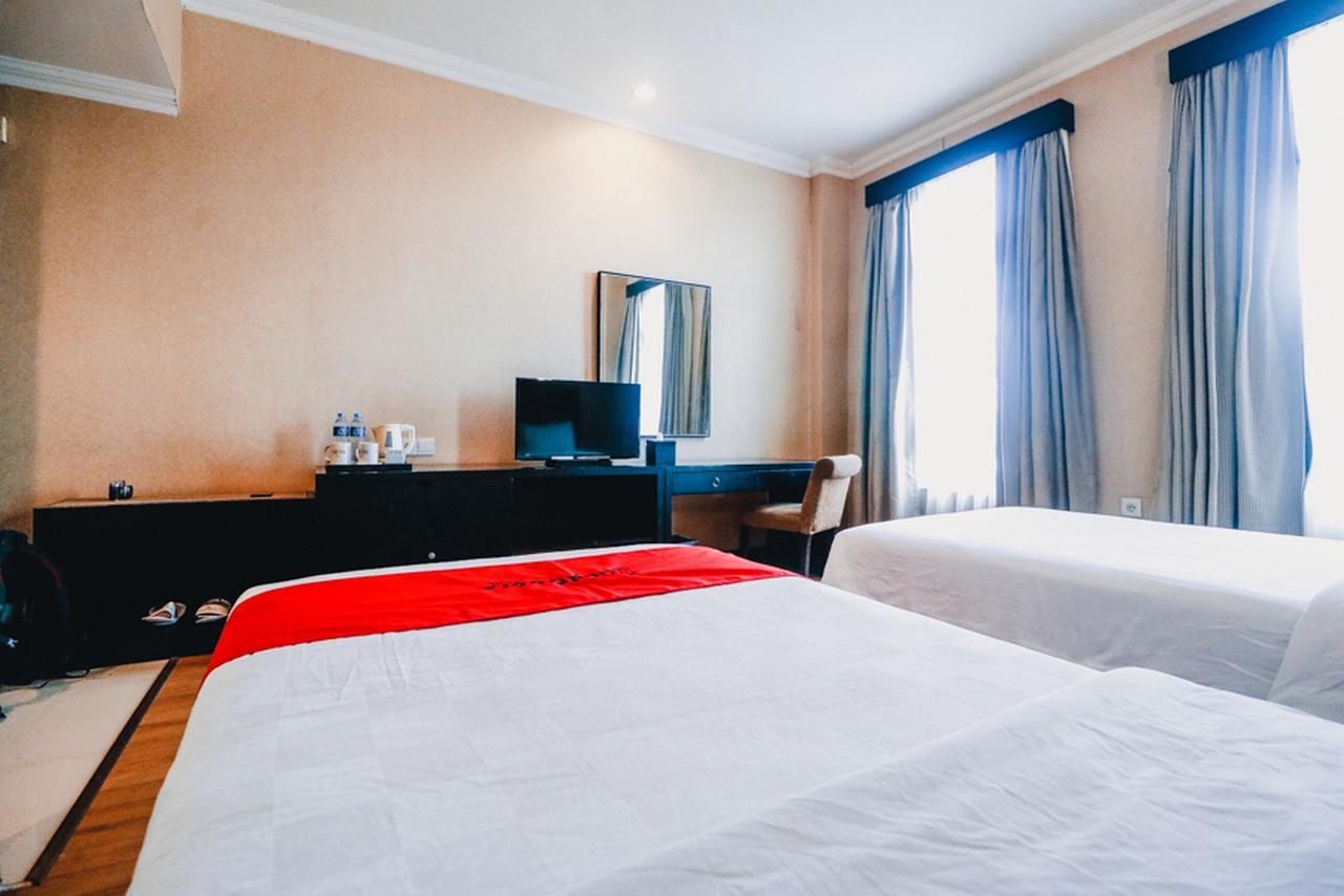 Reddoorz Premium @Jalan Jendral Sudirman Palembang Otel Dış mekan fotoğraf