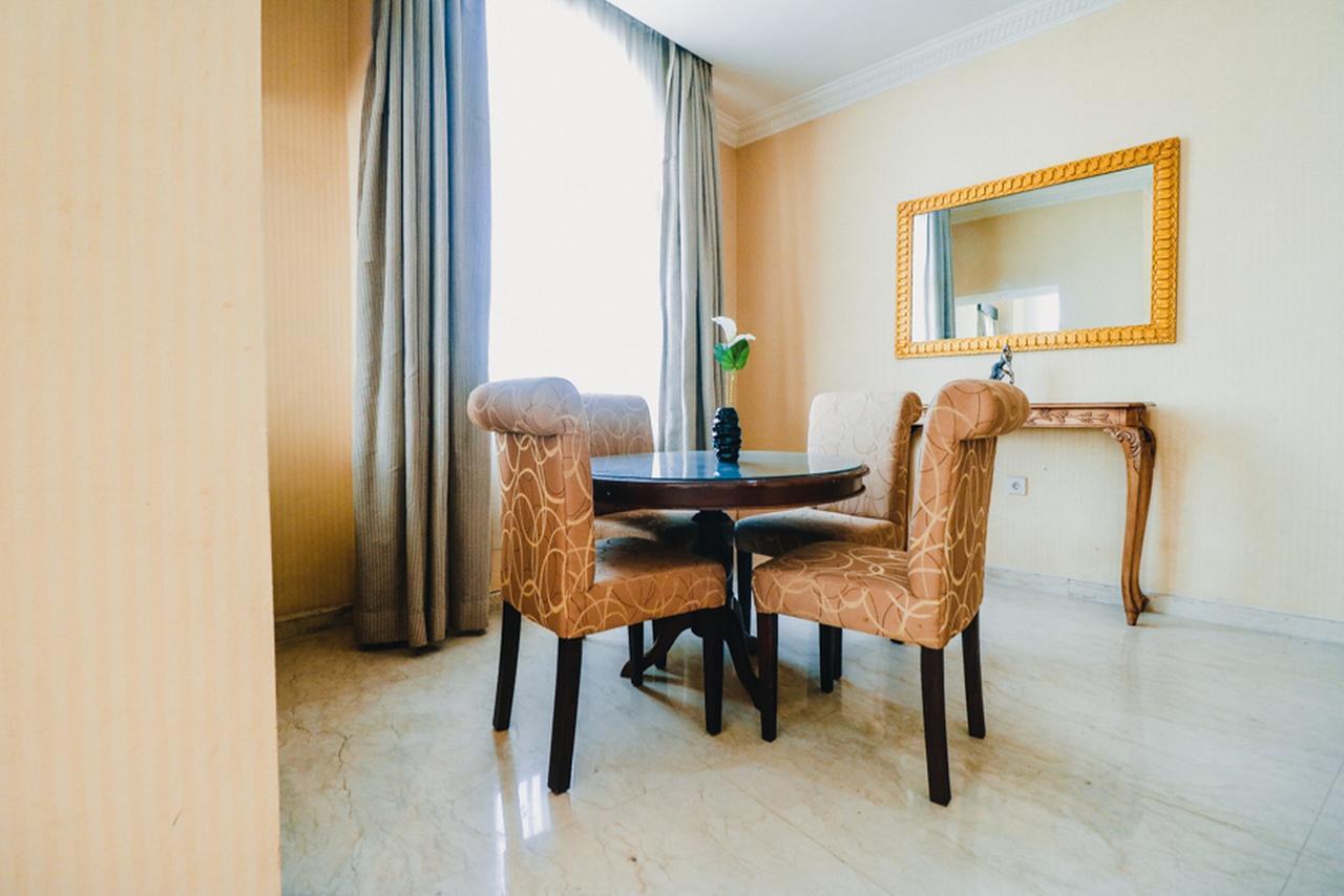 Reddoorz Premium @Jalan Jendral Sudirman Palembang Otel Dış mekan fotoğraf