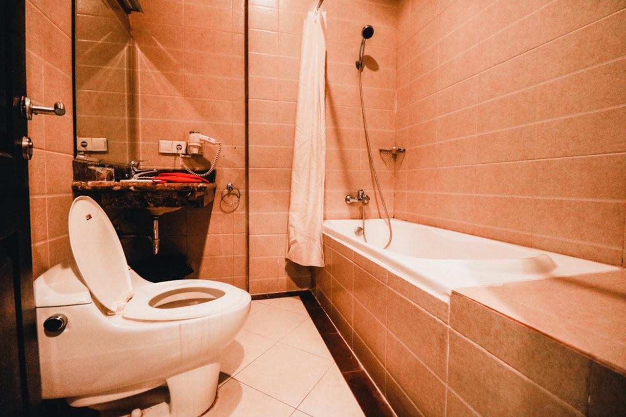 Reddoorz Premium @Jalan Jendral Sudirman Palembang Otel Dış mekan fotoğraf